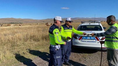 Ardahan Jandarmasından yelekli uyarı