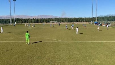 Serhat Ardahanspor hazırlık maçına çıktı Boğalar, Maçka’yı gol yağmuruna tuttu