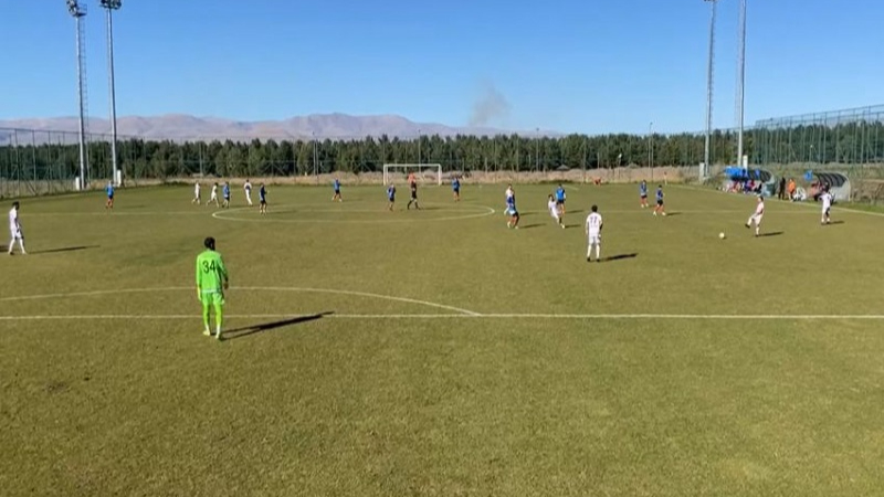 Serhat Ardahanspor hazırlık maçına çıktı Boğalar, Maçka’yı gol yağmuruna tuttu