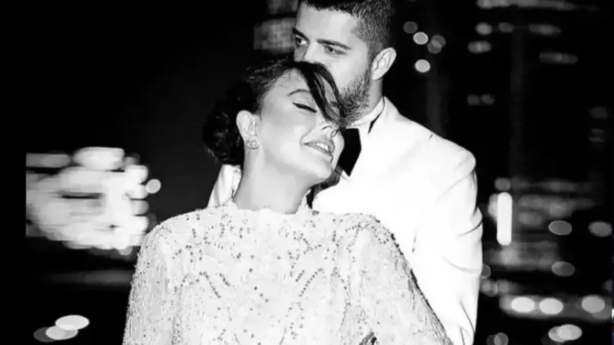 Ebru Gündeş ve Murat Özdemir boşandı