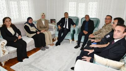 Vali Çiçek’ten şehit ailesine ziyaret