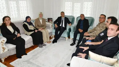 Vali Çiçek’ten şehit ailesine ziyaret