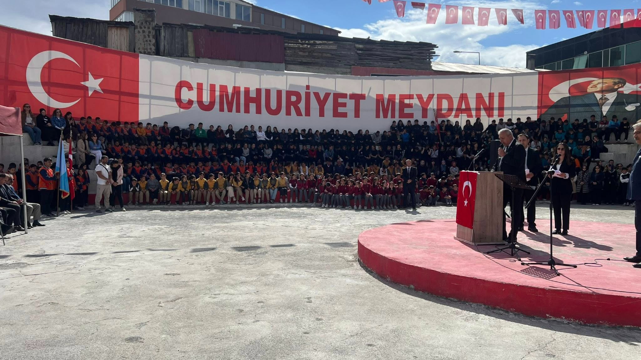 Göle’de kurtuluş coşkusu