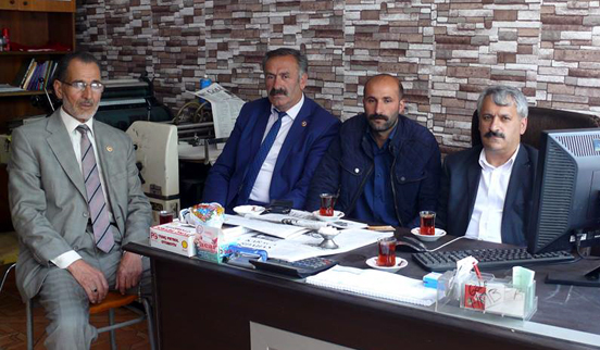 Göle'de Hastane bitiyor köy yolları asfaltlanıyor