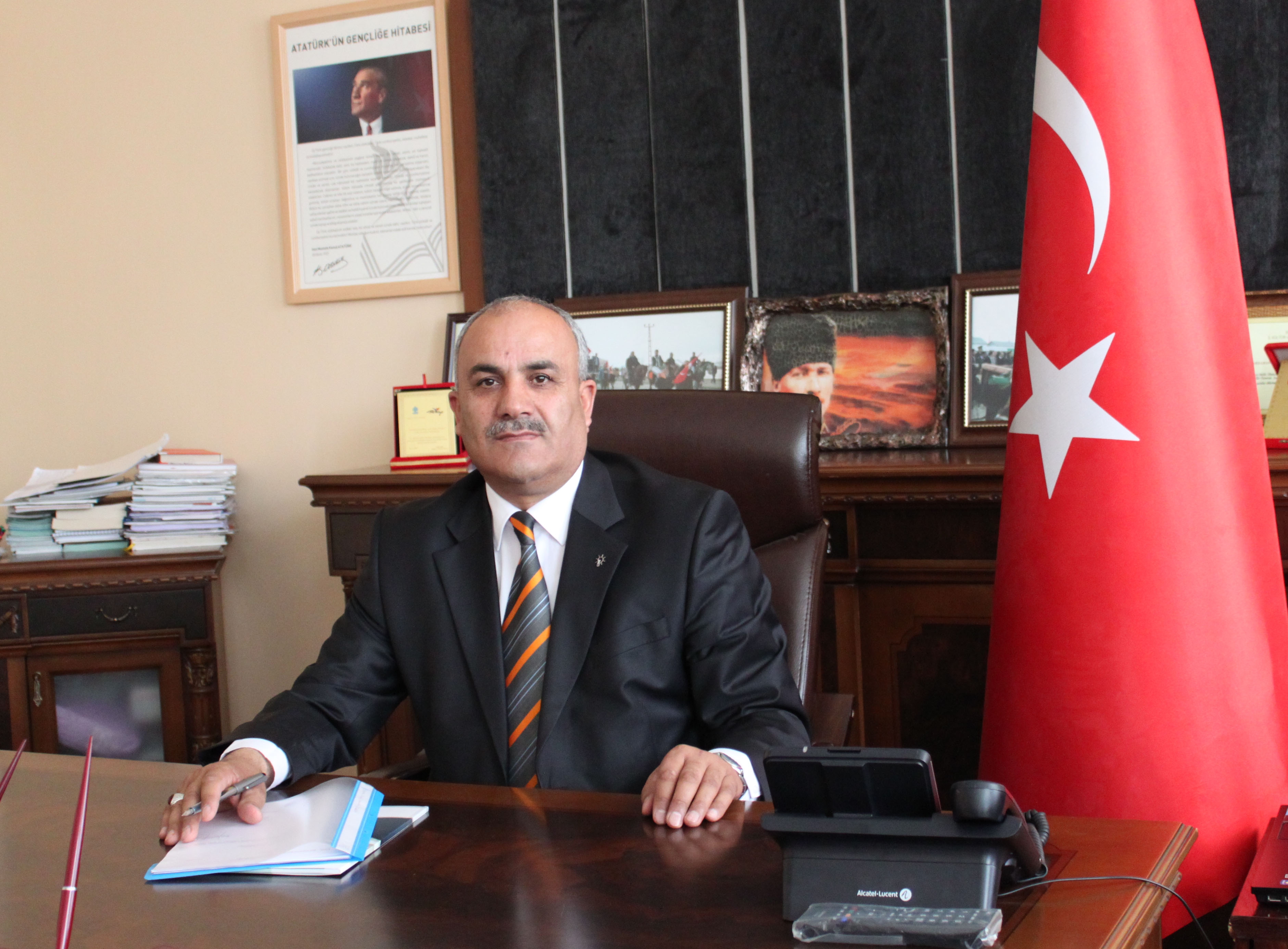 Beklenen aday, aday adaylığını açıkladı