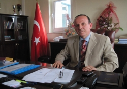 İl Müftüsü Akın'dan Kadir Gecesi ve Bayramı Mesajı