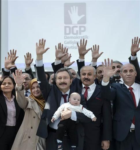 DGP kuruldu Mikail Kayatürk yerini aldı