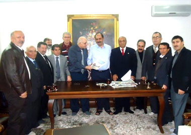 Ardahan İl Derneğinden Gürbüz Çapan&#8217;a Ziyaret