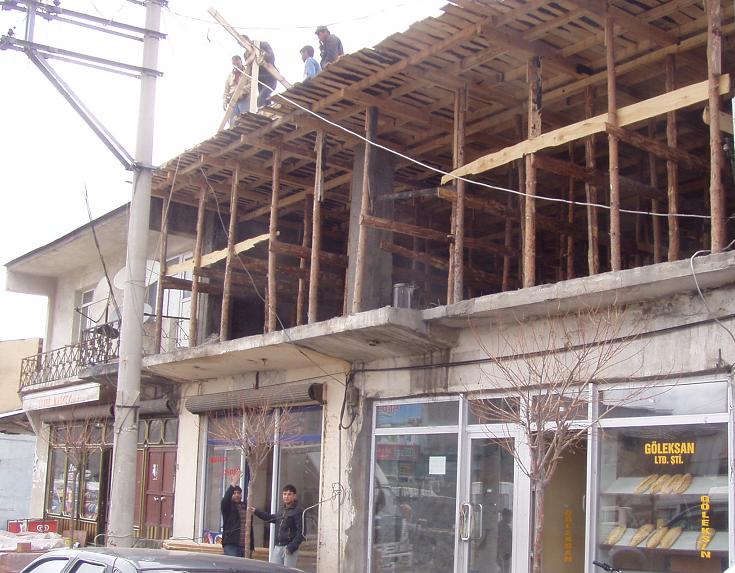 Ardahan&#8217;dan sonra Göle&#8217;de de simit sarayı açılıyor