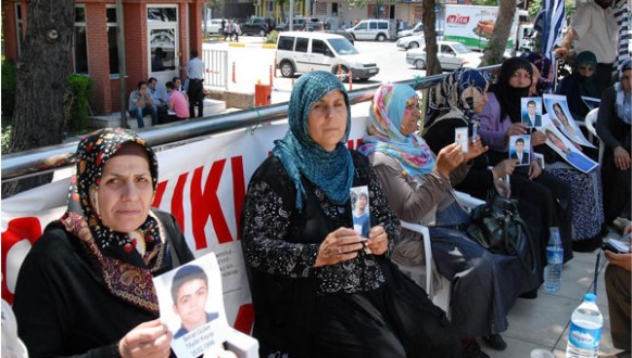 Oğlumu Almadan Ardahan'a Dönmeyeceğim