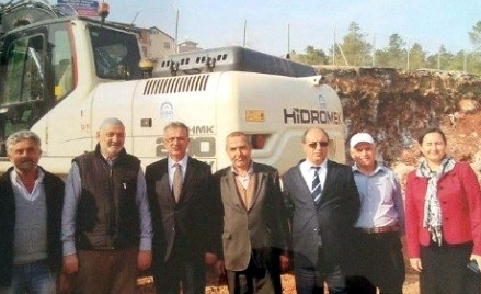 Gebze'nin En Büyük Camisine Çıldır'lı Eli
