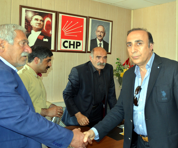Mahmut Şenel, Partisini yalnız bırakmadı