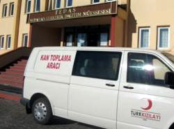 Ardahan Tedaş, Kızılay&#8217;a kan bağışında bulundu