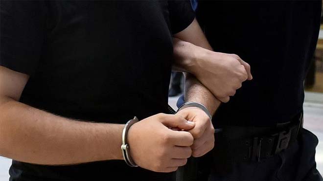Ardahan Emniyetinde operasyon: 24 kişi tutuklandı