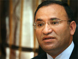 Bozdağ:Yassıada hakim ve savcıları,cüppeli katillerdir
