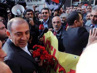 Gürsel Tekin, Ensar Öğüt ve Faruk Demir, CHP'nin PM Üyesi oldu