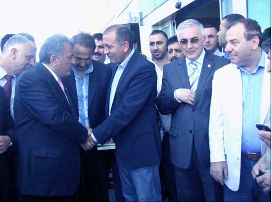 Gürsel Tekin Ardahan&#8217;a geliyor!