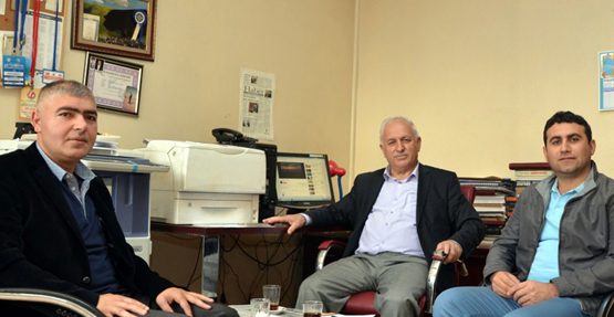 Hakkı Özgürden köylere sıcak asfalt müjdesi