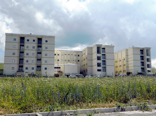 Ardahan Devlet Hastanesi'nin yolu kısaltıldı
