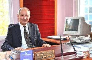 Gençlerimize güzel bir gelecek hazırlamalıyız