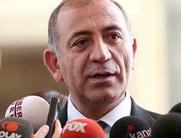 Gürsel Tekin, Somali'de Mülteci Kampında