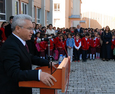 Ardahan'da Eğitim Öğretim Sorunsuz Başladı