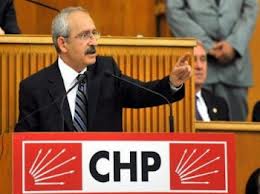CHP bir açılıyor, bir kapanıyor