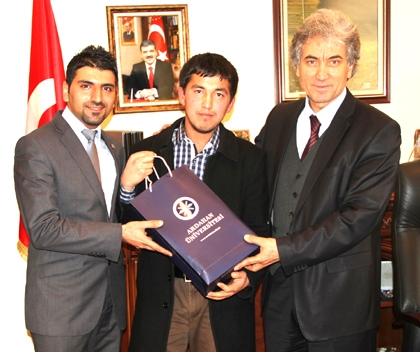 Arü Öğrencileri, Ardahanı Dünyaya Tanıtıyor