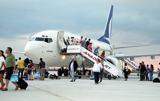 Ardahan'a kar, 3 İle Havaalanı geliyor