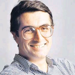 HASAN CEMAL-Karaoğlan efsanesi saman alevi gibiydi; Gandi Kemal&#8217;e gelince...