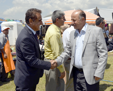 Hamza Bektemur, Festivallere renk kattı
