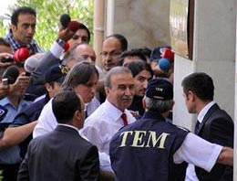 Cemaat-Hanefi Avcı kavgası yeni başlıyor!