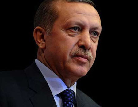 Başbakan Erdoğan: Partimden 3 kişi ihanet etti