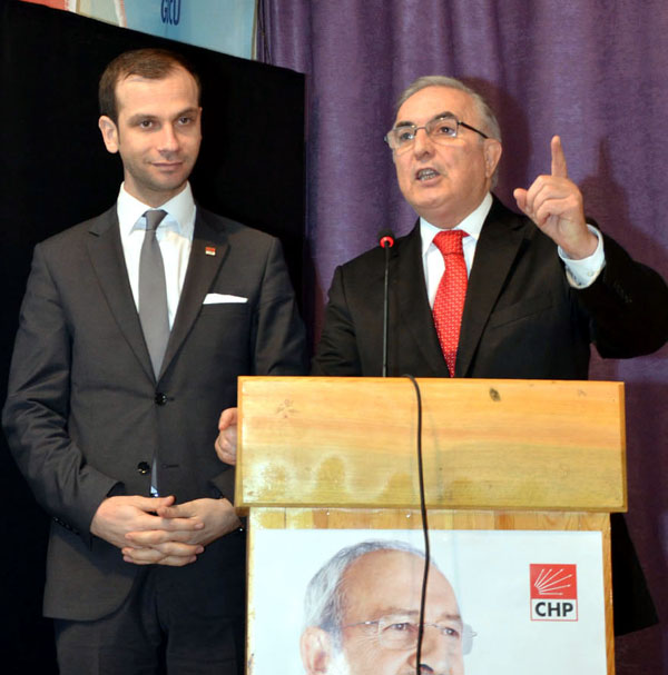 Ardahan Ensar Öğüt ve Sezgin Kaya'yı bağrına bastı