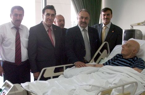 Doğru Yol Partisi, Rauf Denktaş'ı ziyaret etti