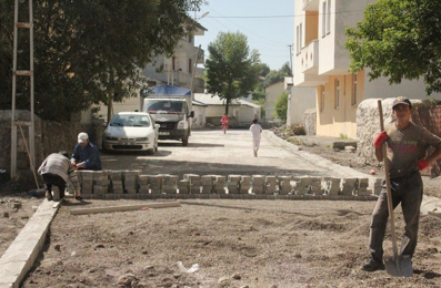 Ardahan'da sıcak asfalt çalışmaları başladı