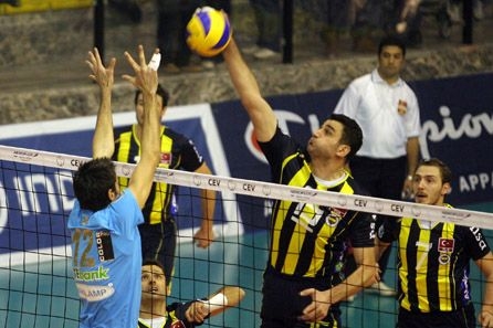 Voleybol&#8217;da Batman şanslı çıktı!