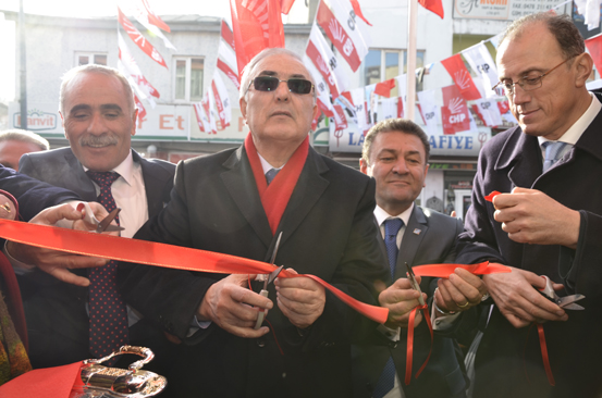 CHP Seçim İrtibat Bürosu'nun Açılışı Yapıldı