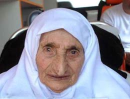 Duruşmada 104'lük Berfo Ana var, Evren ve darbeciler yok