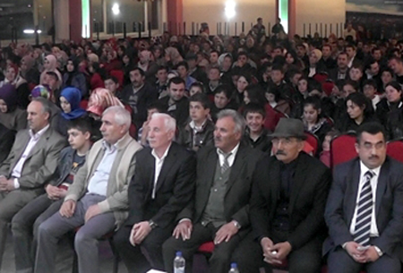 Peygamber Sevdalıları Salona Sığmadı