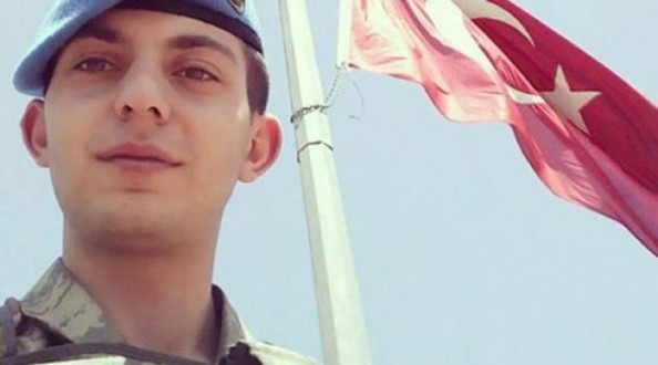 Ardahan şehidine ağlıyor! Yürekler yanıyor!