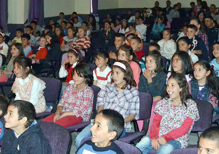 Hacivat ve Karagöz, Ardahana geldi