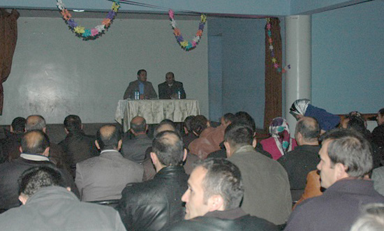 Kaymakam Şivgan, velilerle toplantı yaptı