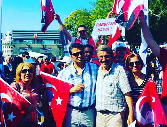 Fidan Taksimde, Yılmaz tarlada!