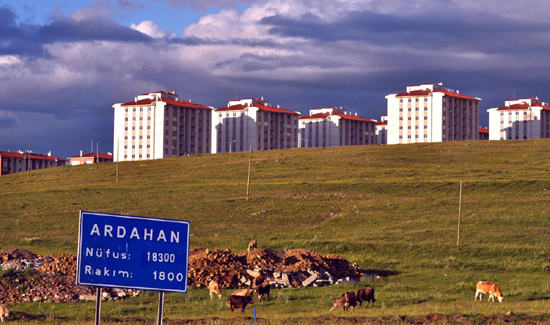 Siyasi boşluk, yatırımları götürdü