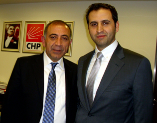 Özgür Erdem İncesu&#8217;dan Gürsel Tekin&#8217;e ziyaret
