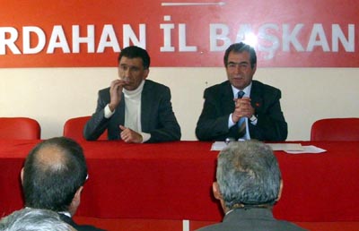 Ardahan CHP Öğretmenler gününü unutmadı