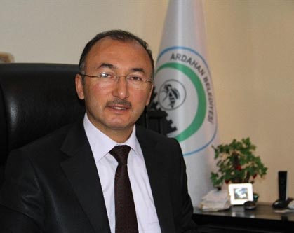 Davutoğlu'nu Ankara'ya Başbakan olarak uğurladık
