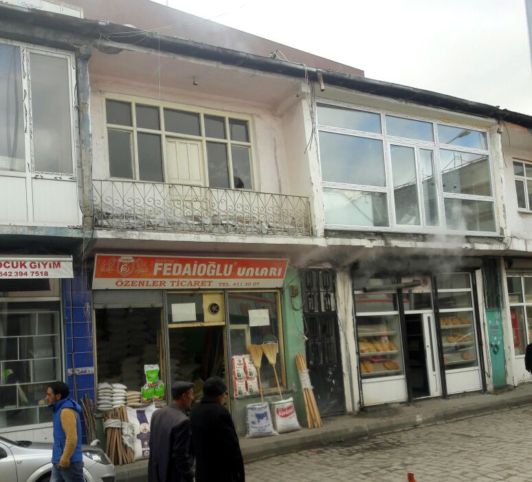 Göle Belediyesine yolu düşen bir esnafın yaşadıkları