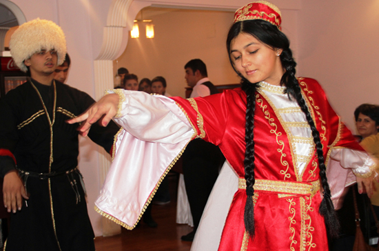 ARÜGEMden destek yemeği